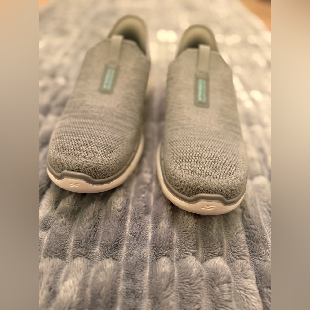 Skechers Women's Slip-On Knit Sneaker in Gray